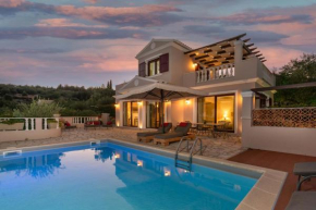Triena Villas by PaxosRetreats